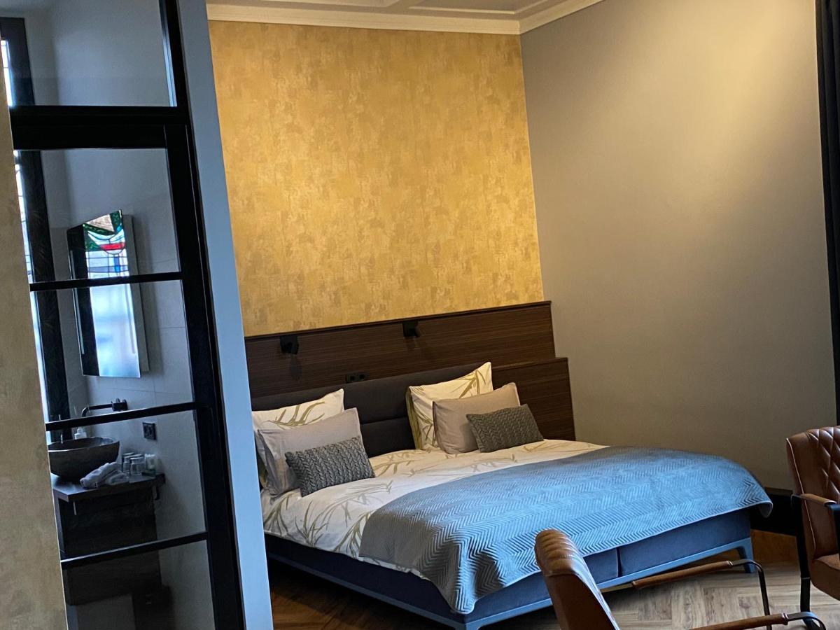 Atalanta-Wellness Roermond 'De Wethouder' Bed & Breakfast Herten Exterior foto